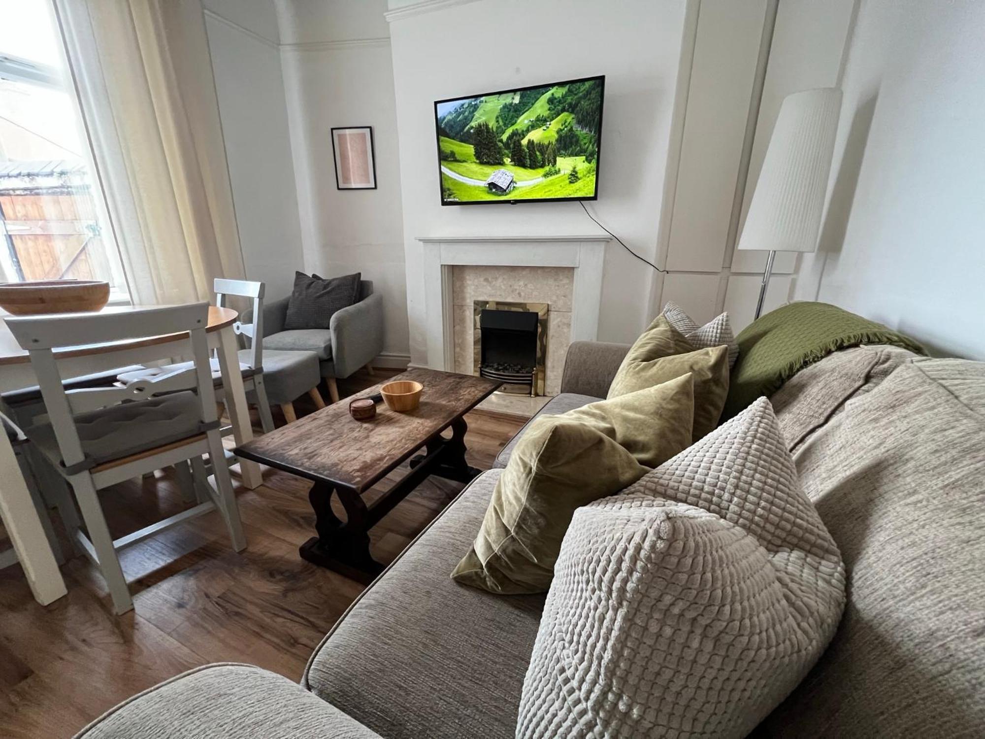2025 Award Winner Liverpool Ivy House - 4 Bedrooms Exteriér fotografie